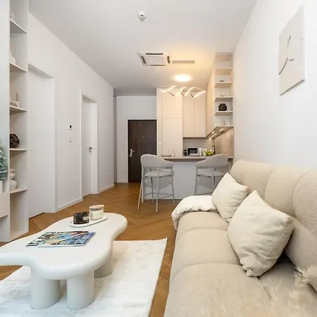 Apollo One, 1br Signature Apartman