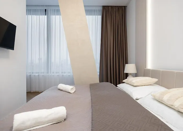 Apollo One, 1br Signature *